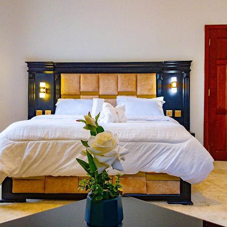 ארושה Divine Royal Residences מראה חיצוני תמונה