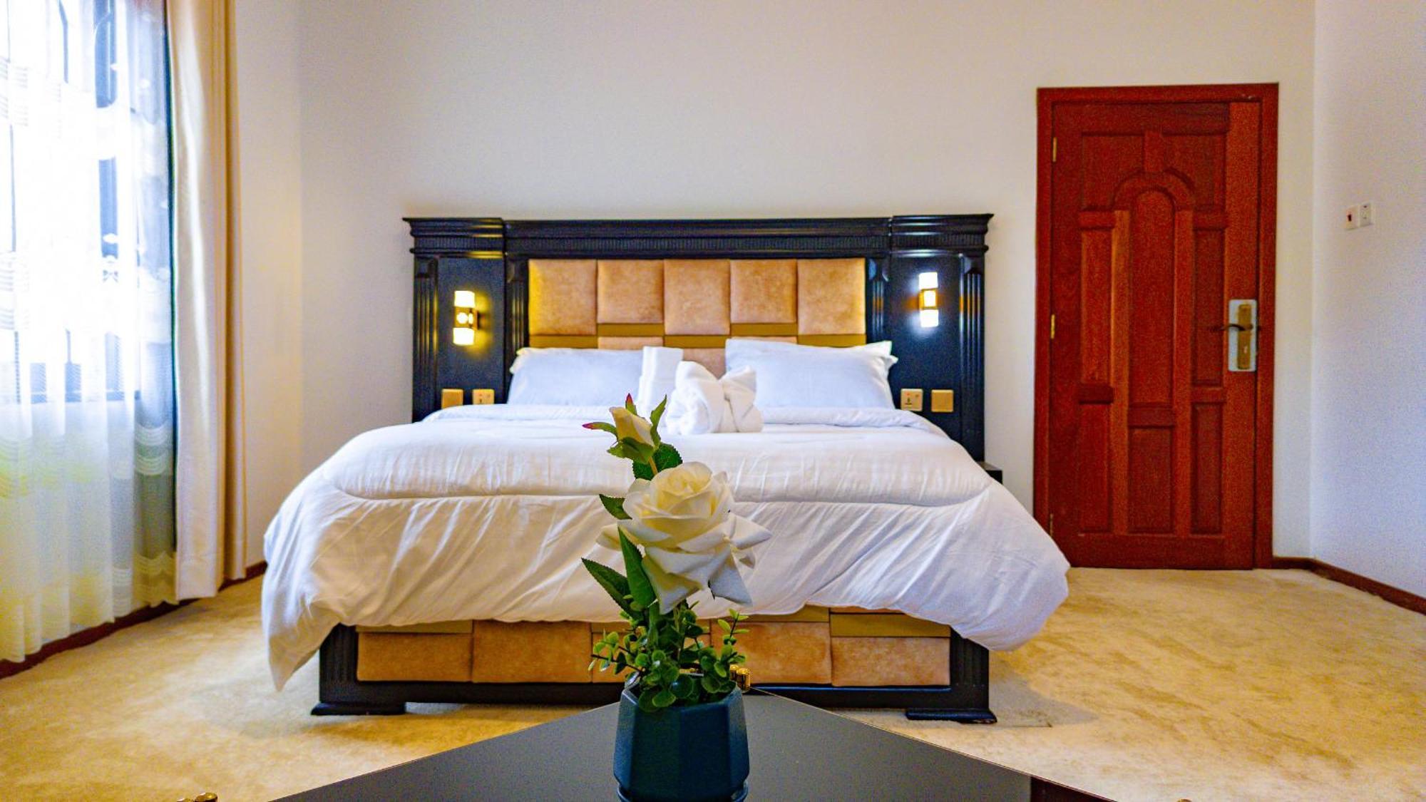 ארושה Divine Royal Residences מראה חיצוני תמונה